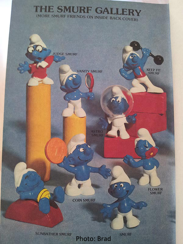 Smurfs Vintage 1984 Collectible Smurfing in the Air Read-along